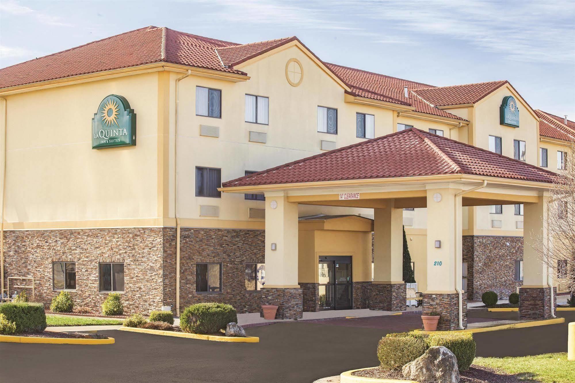 La Quinta By Wyndham Elizabethtown Hotel Exterior foto